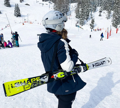 SkiCarry™ – Ski carrier