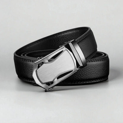 Leather belt with automatic buckle